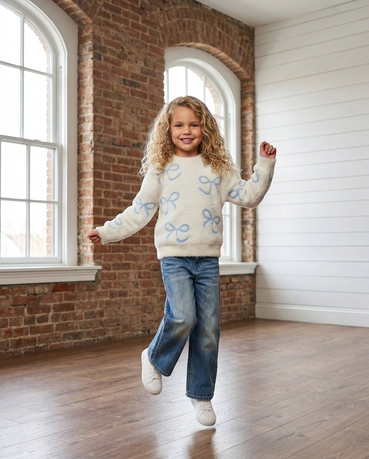 Girls Fall Winter White and Blue Ribbon Bow Sweater
