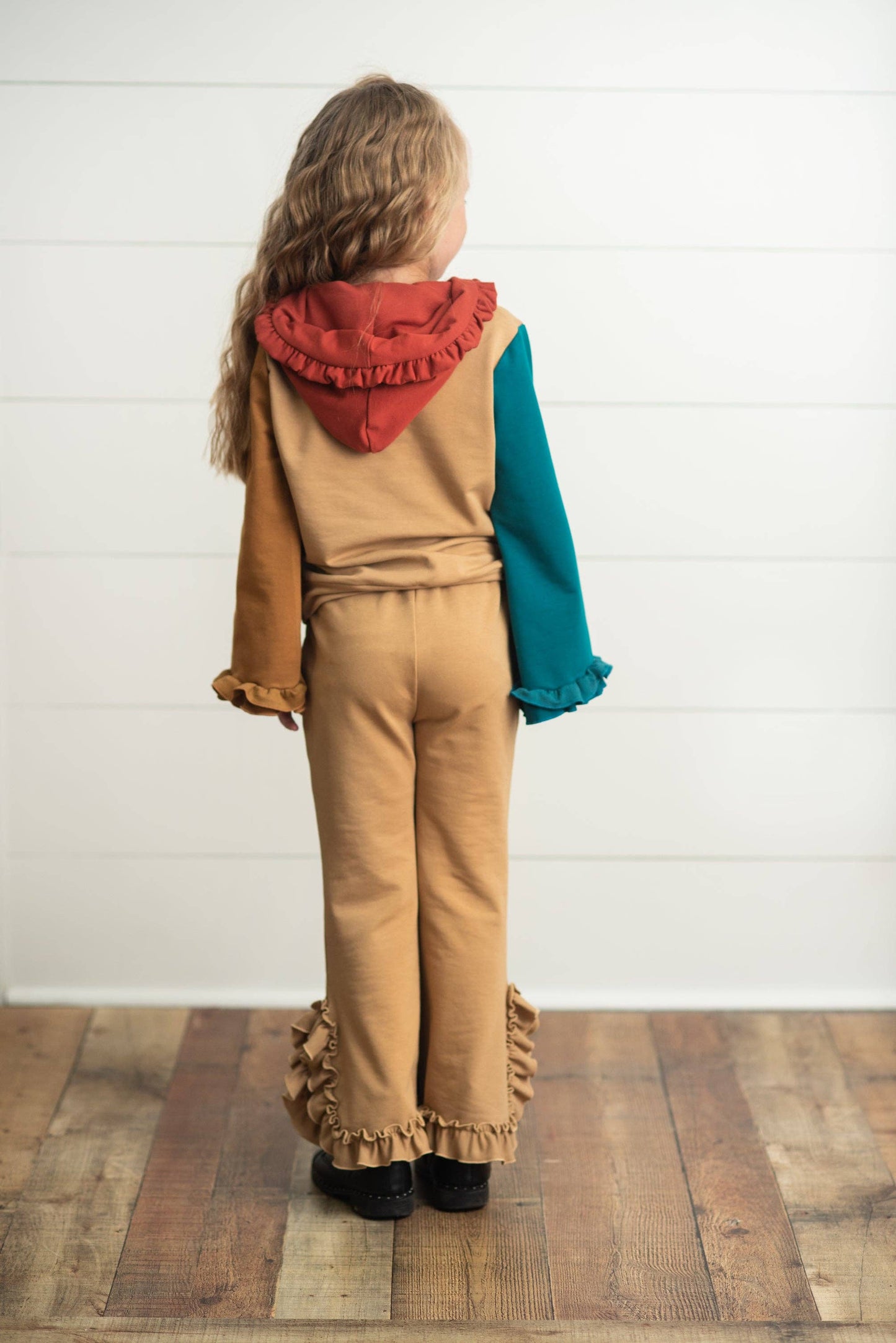 Kids Rust & Brown Color Block Hooded Ruffle Pocket Fall Set