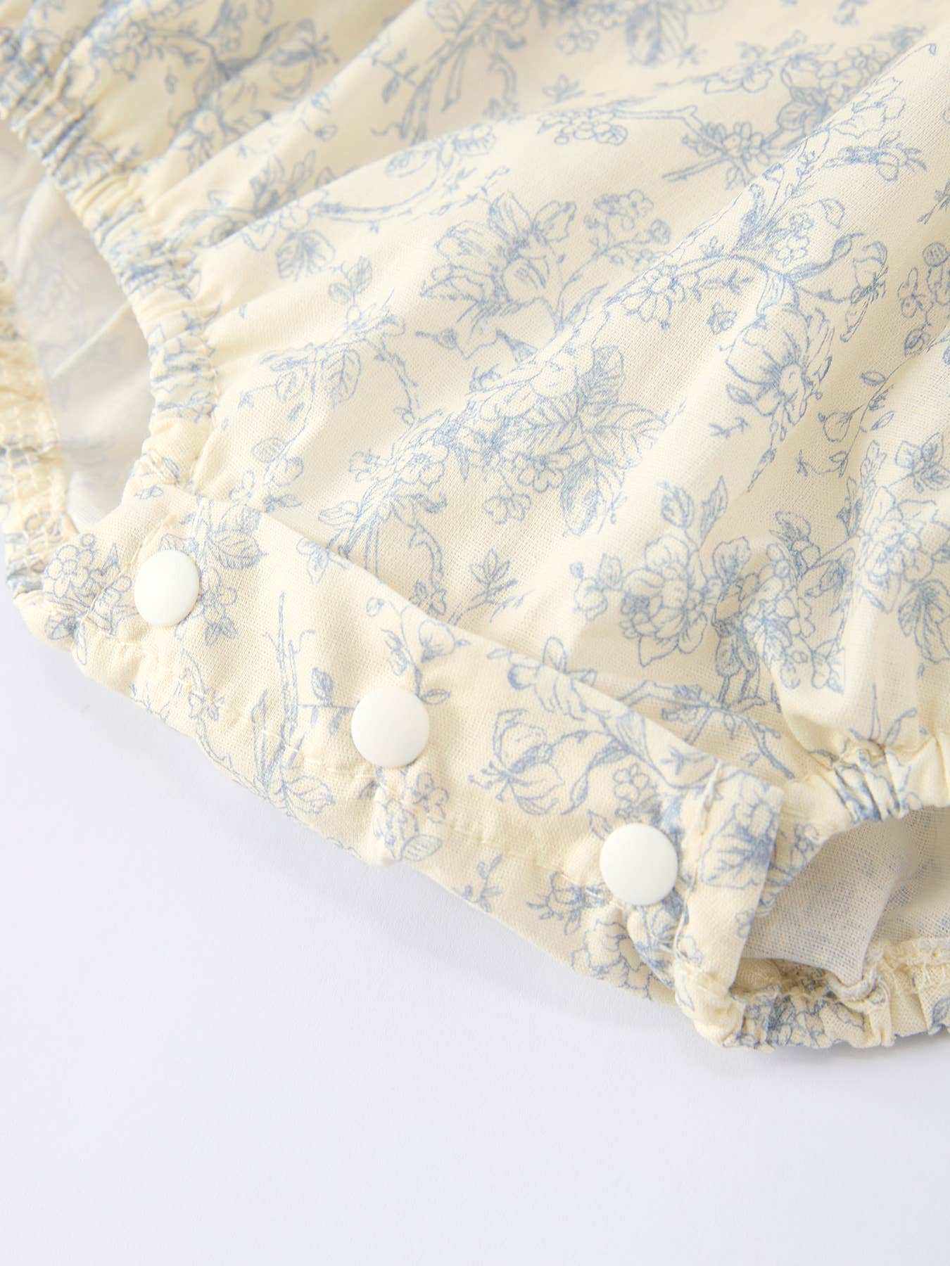 Baby Girl Romper– Vintage Floral Lace Outfit