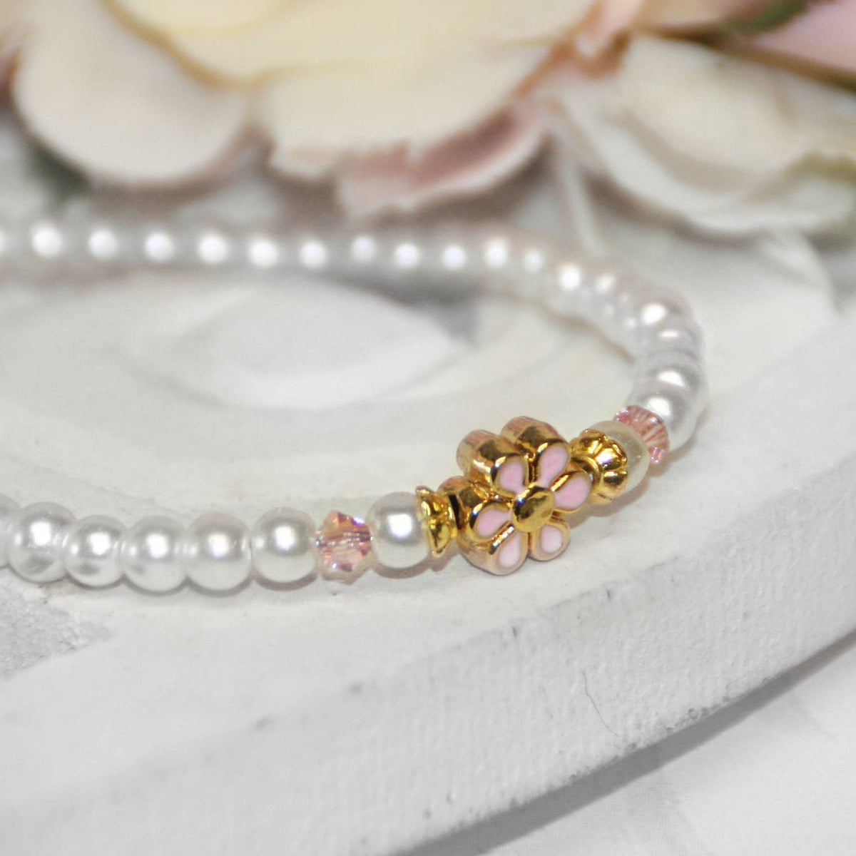 Cutest Pink Daisy Everyday 5" Pearl Bracelet  CJ-439