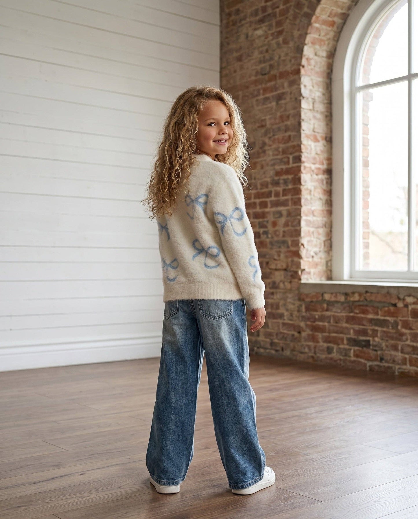 Girls Fall Winter White and Blue Ribbon Bow Sweater
