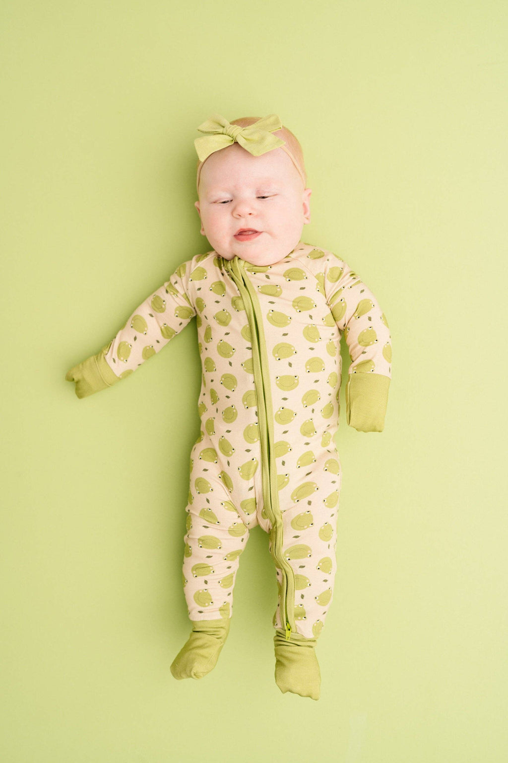 Froggy Friends Bamboo Sleeper
