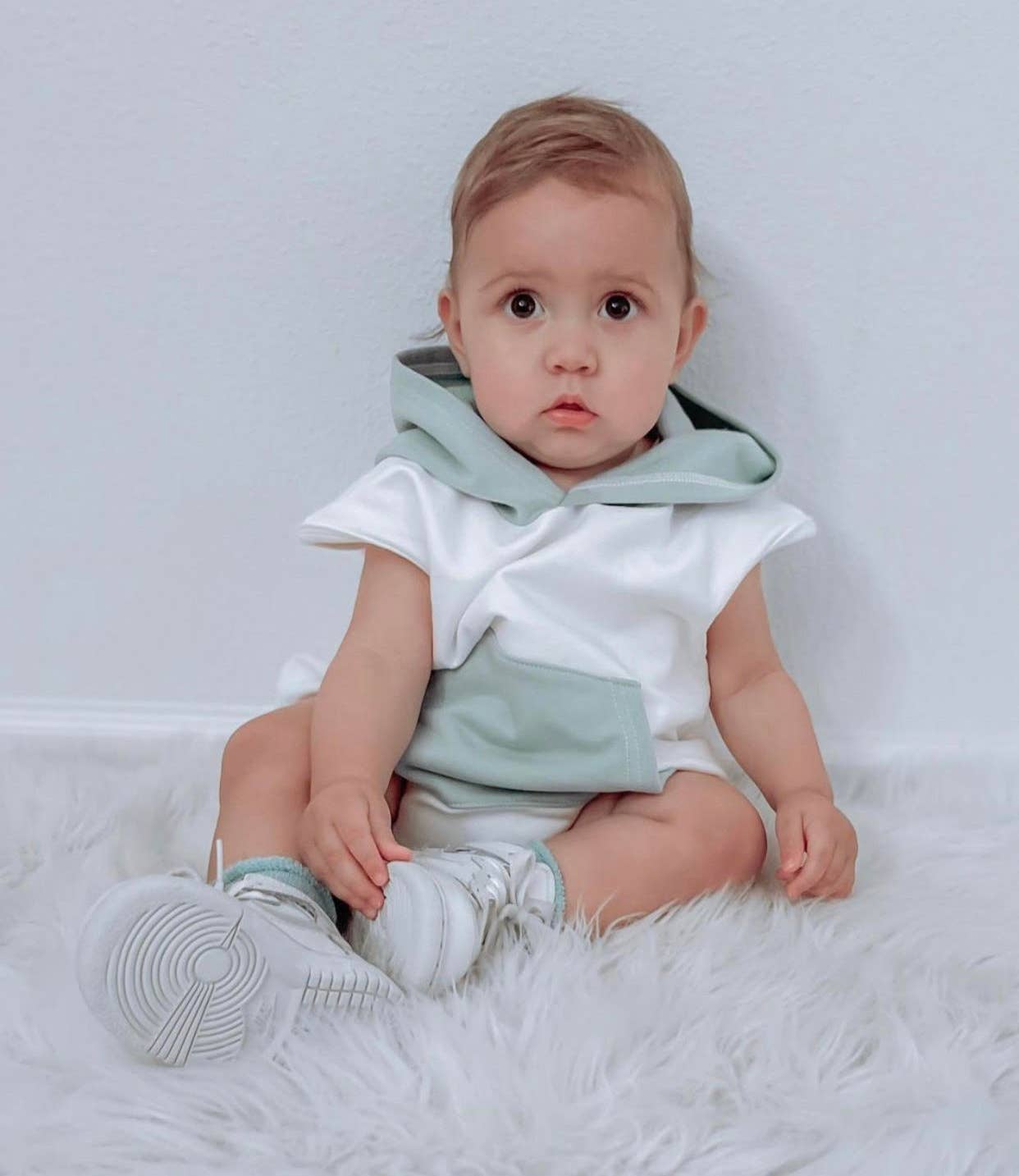 CLEARANCE Boy Romper Hooded Pocket-Cream with Seafoam Pocket