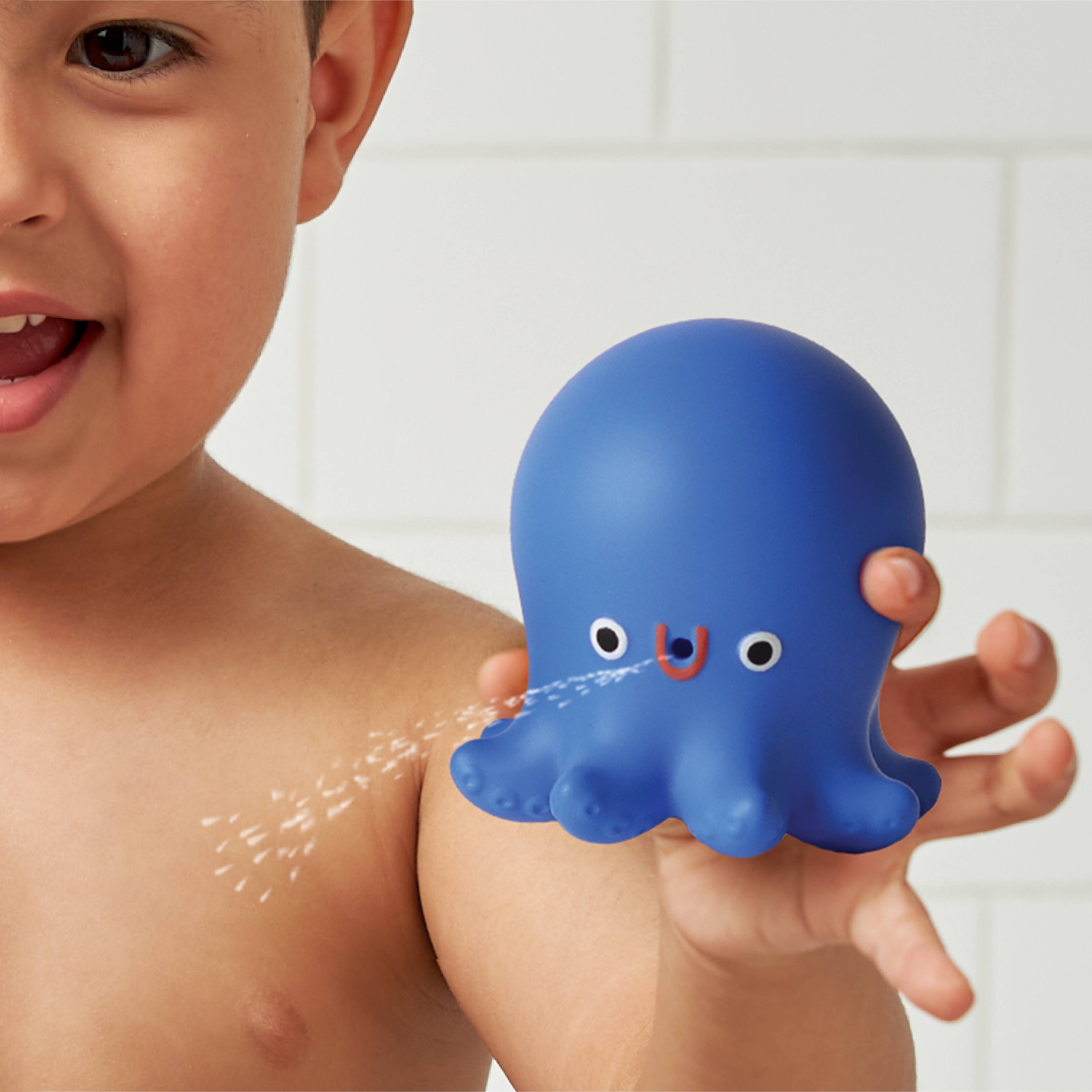 *NEW* Seaside Splash Gift Set™ Bath + Water Toy