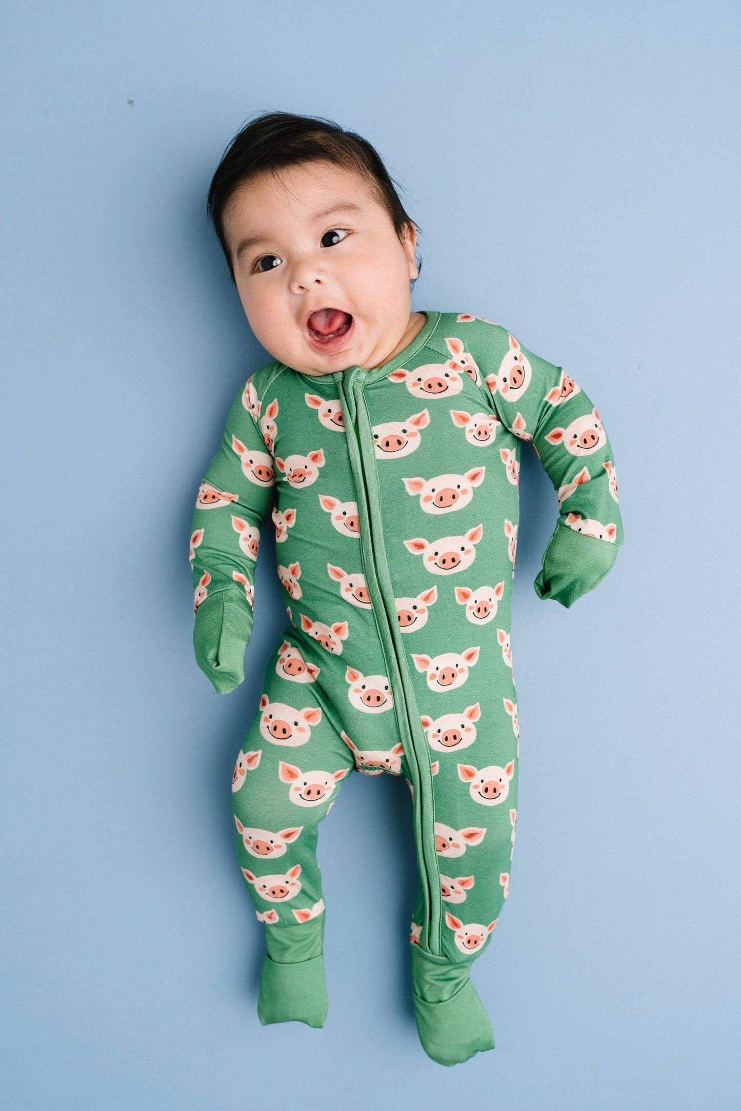 Happy Piglets Bamboo Sleeper