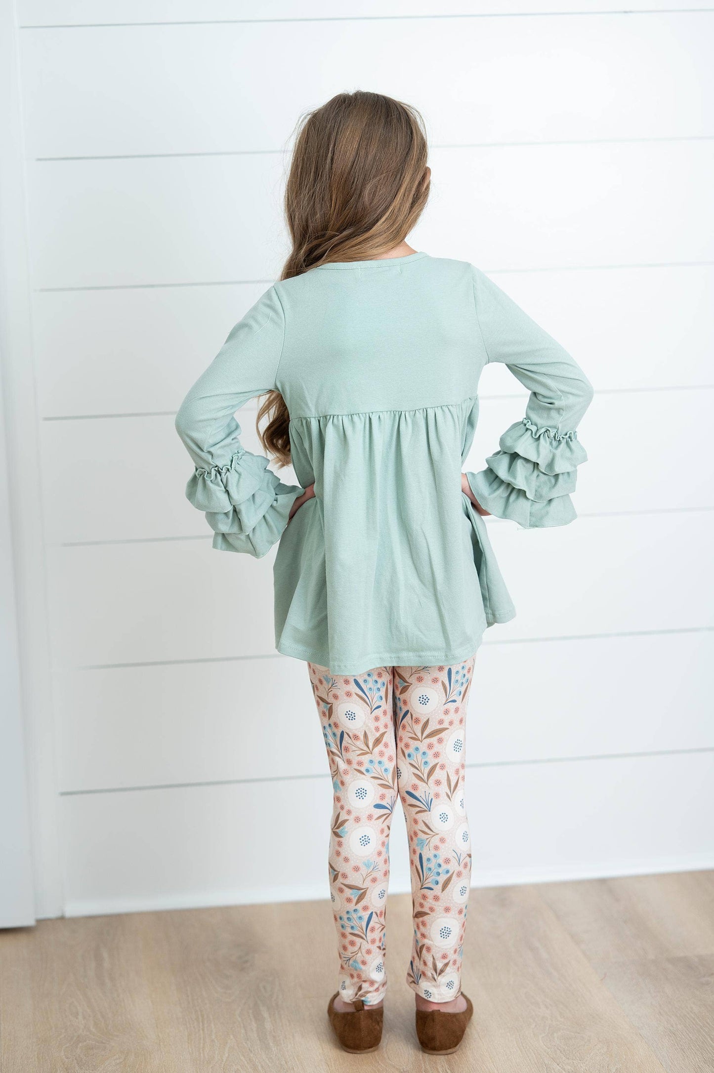 Girls Fall Winter Blue Meadow 3 Ruffles Shirt Pant Set