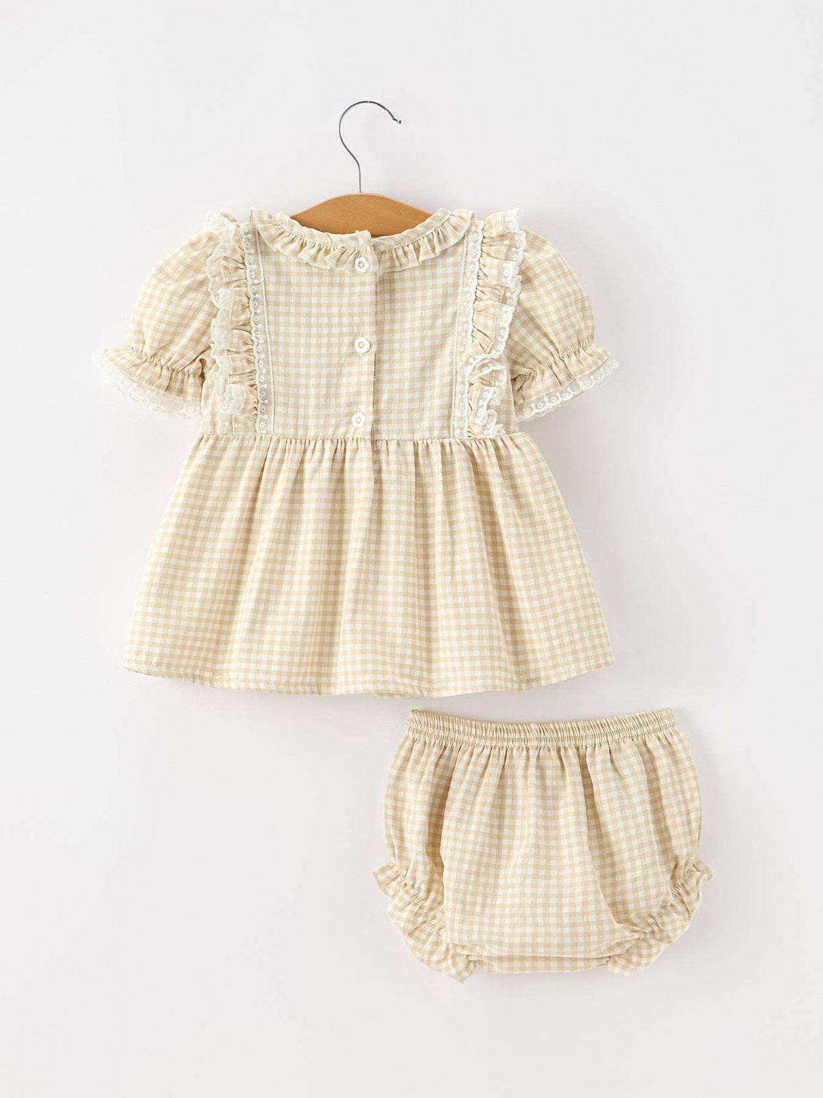 Baby Girls Goose Embroidered Beige Plaid Ruffle Bloomer Set