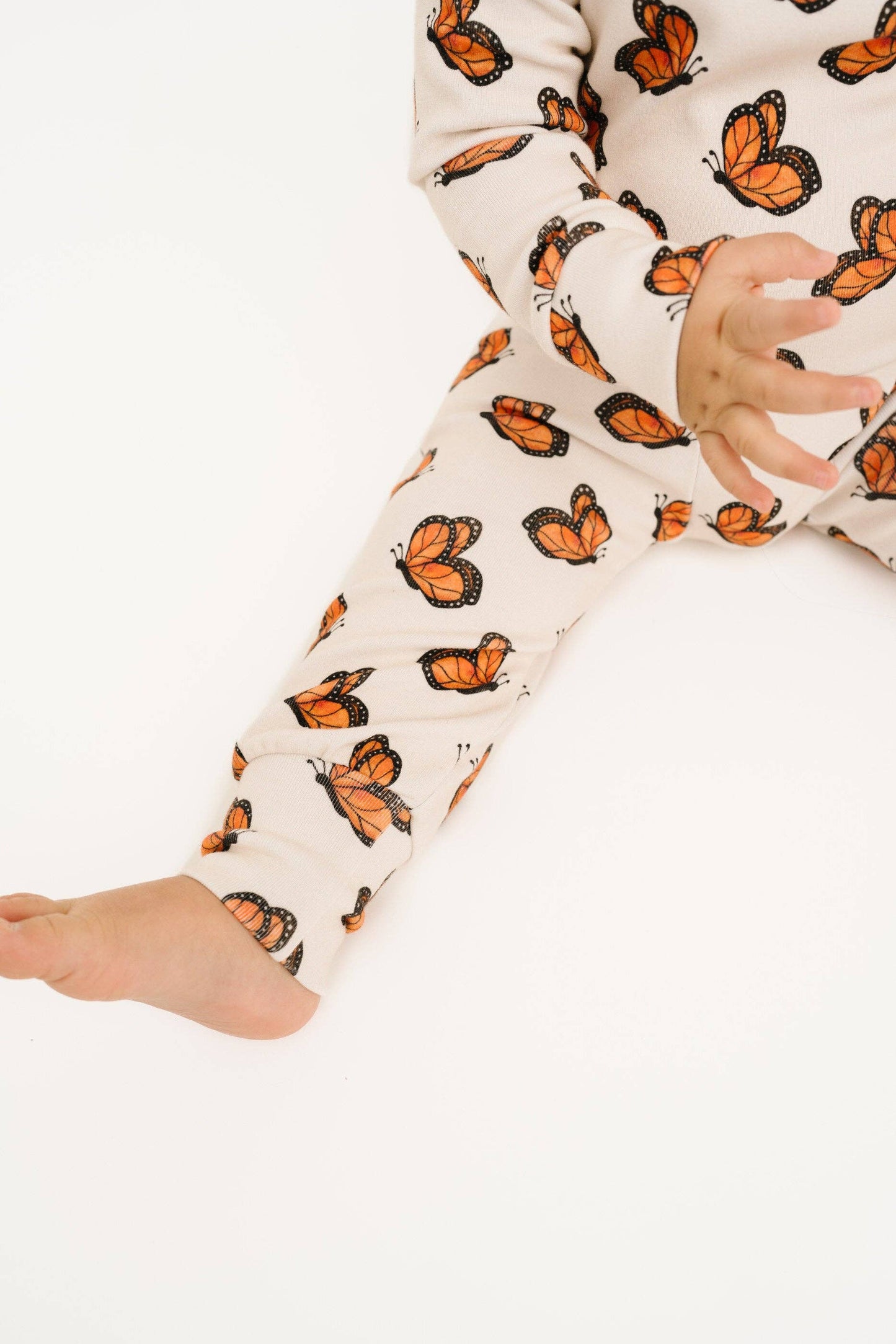 Butterfly Breeze Lounge Set