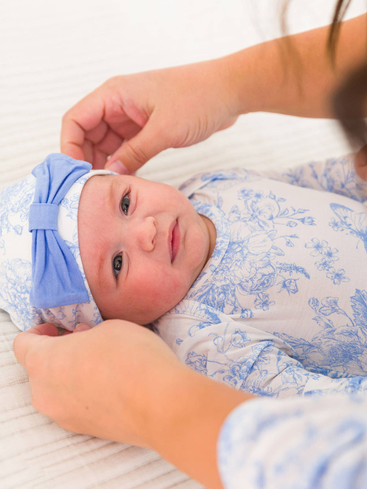 SoftSnooze™ Baby Girls Bamboo Viscose Periwinkle Butterfly Garden Ruffle Knotted Sleep Gown & Bow Hat Set