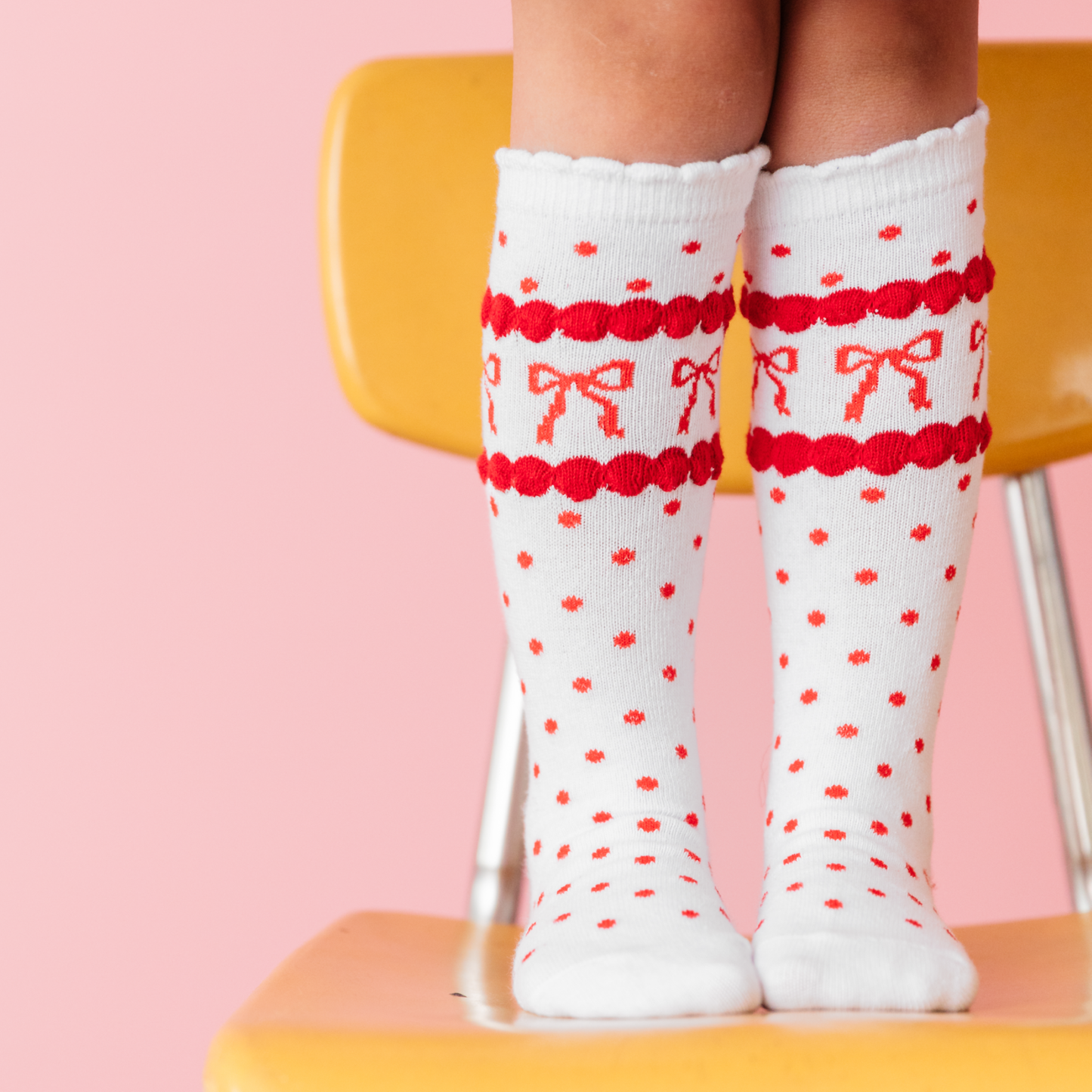 Red Bow Scalloped Knee Socks
