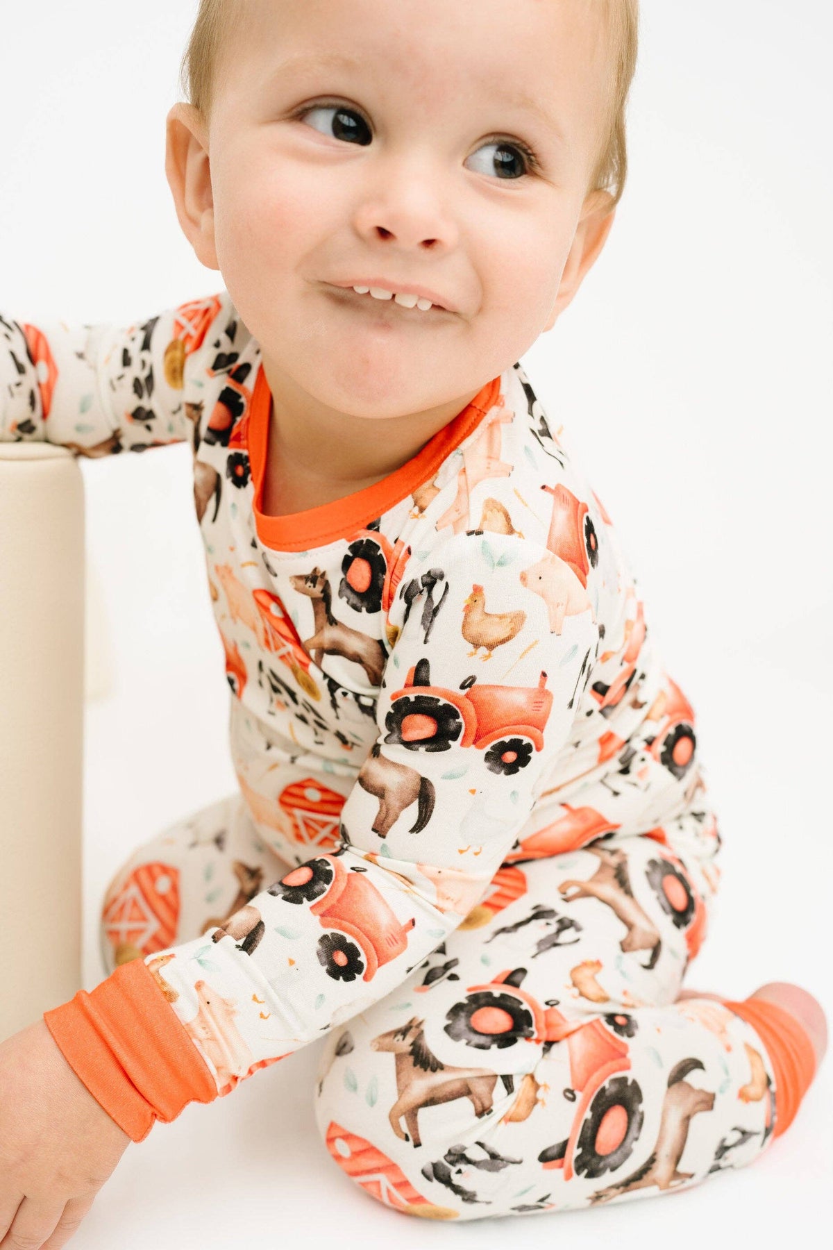 Little Red Barnyard Bamboo Set