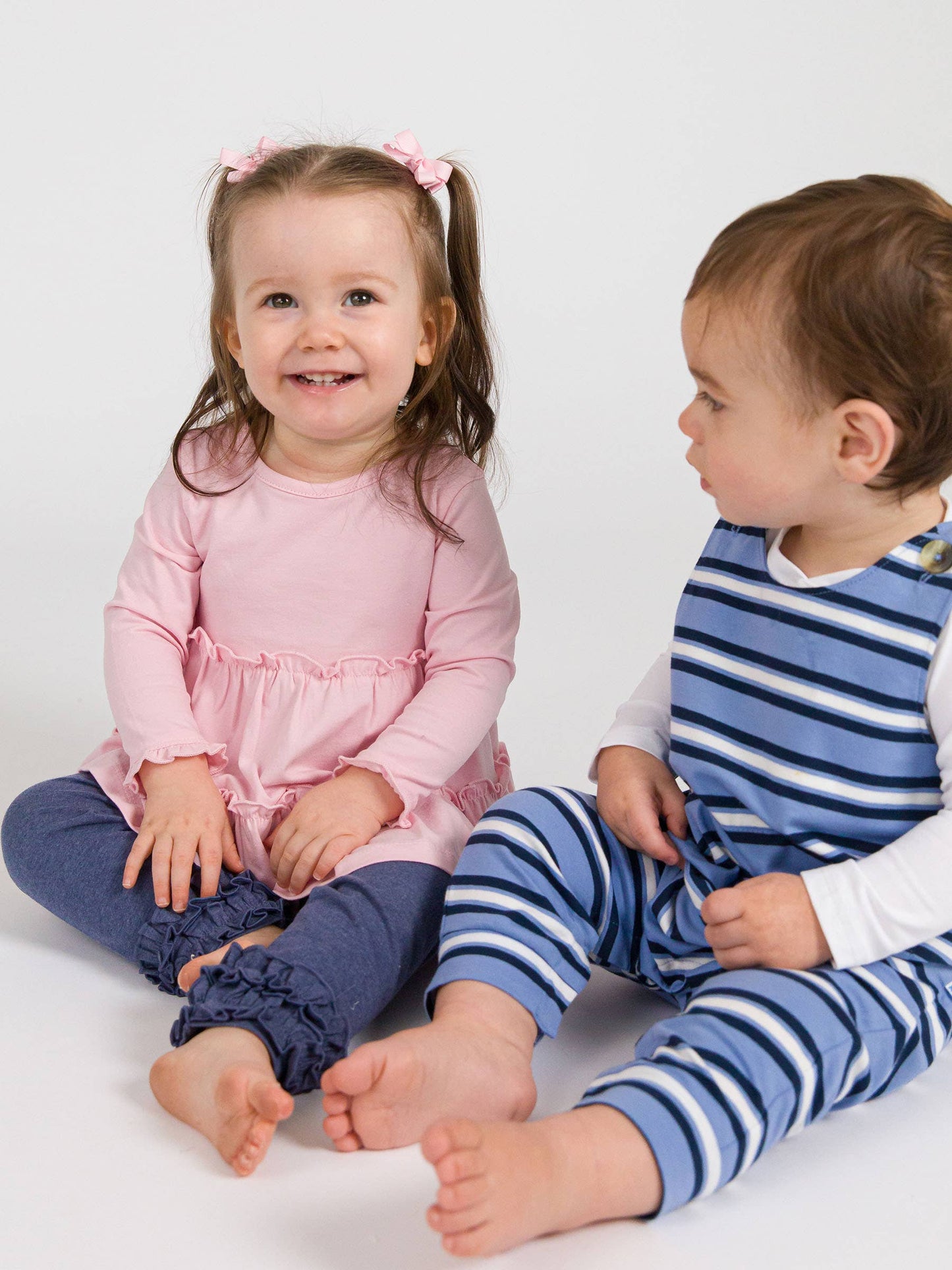 Toddler Girls Faux Denim Classic Ruffle Leggings with Signature Rear Ruffles