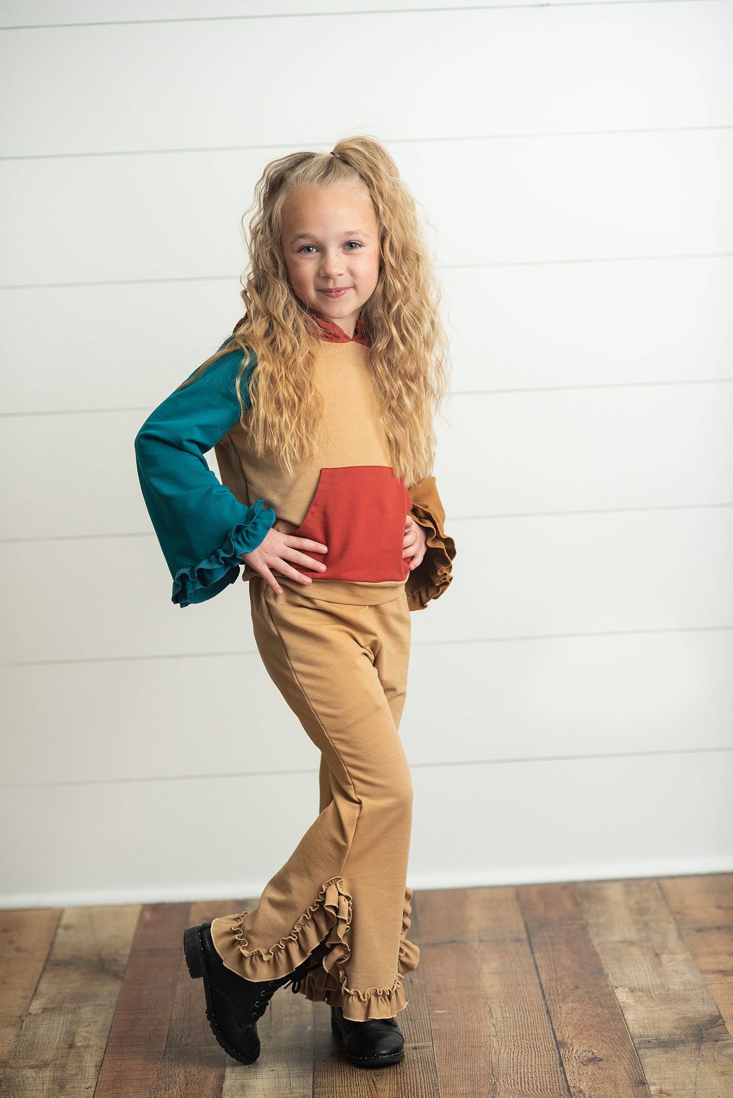 Kids Rust & Brown Color Block Hooded Ruffle Pocket Fall Set