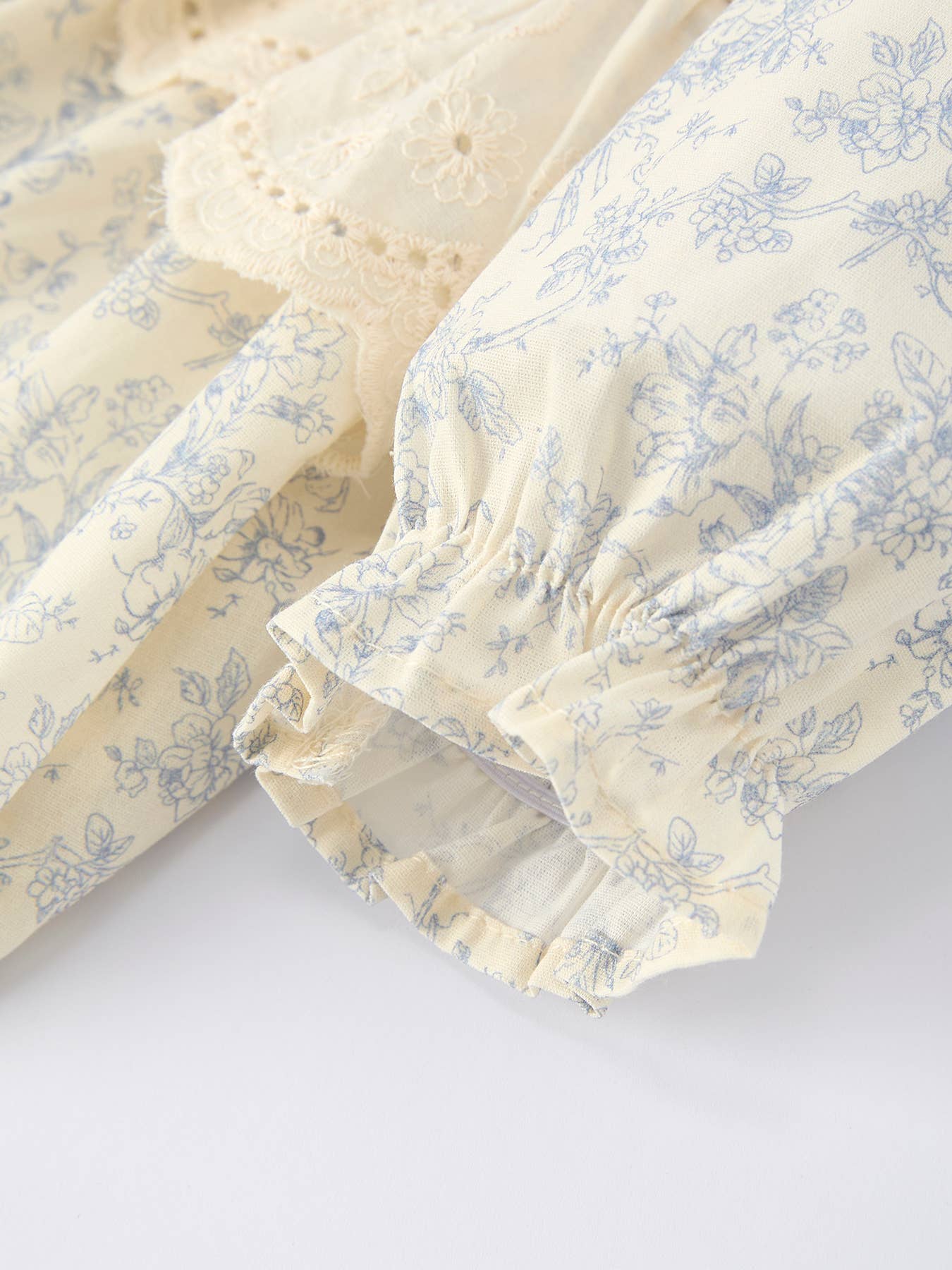 Baby Girl Romper– Vintage Floral Lace Outfit