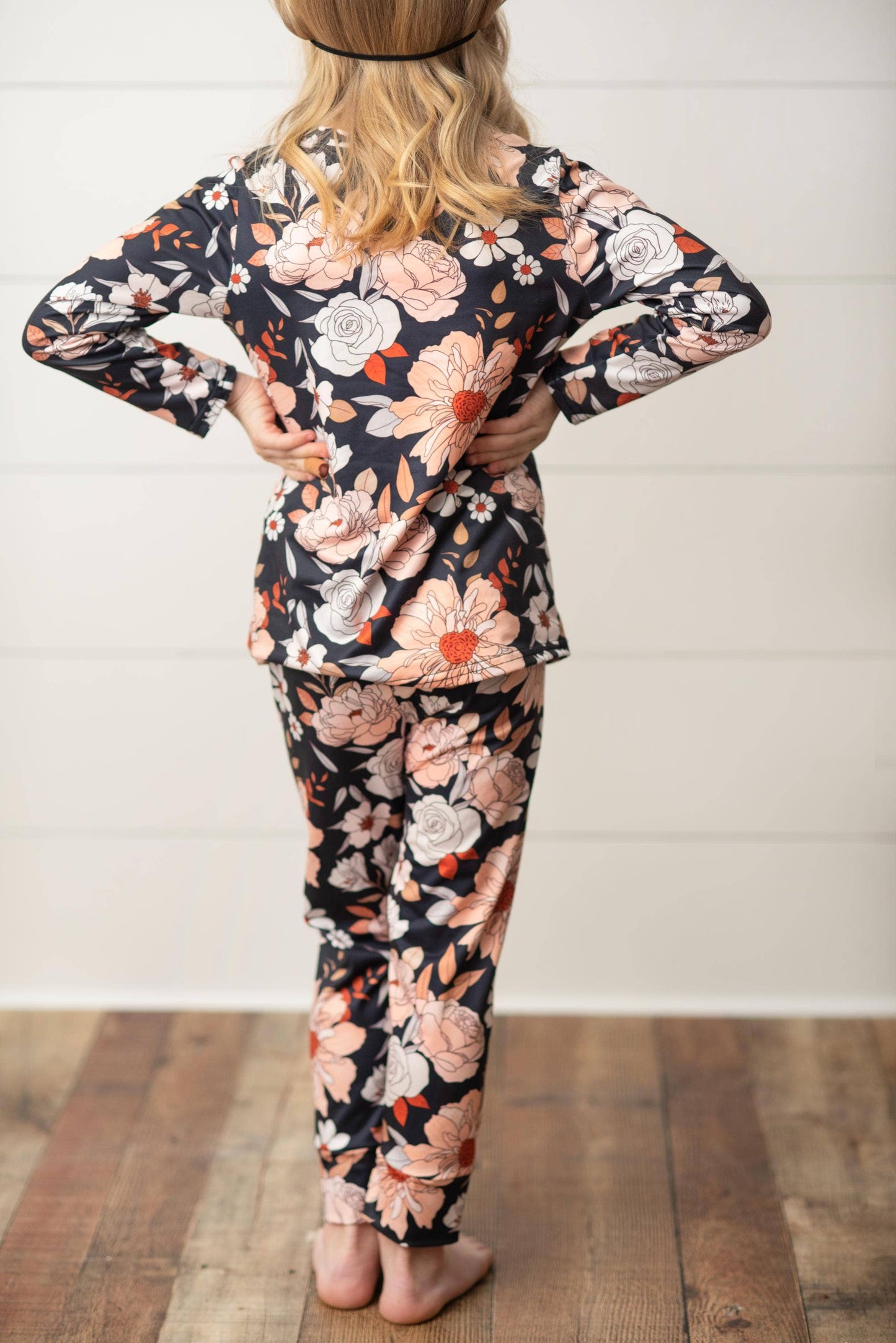 Kids Black Floral Print Comfy Lounge Two Piece Set